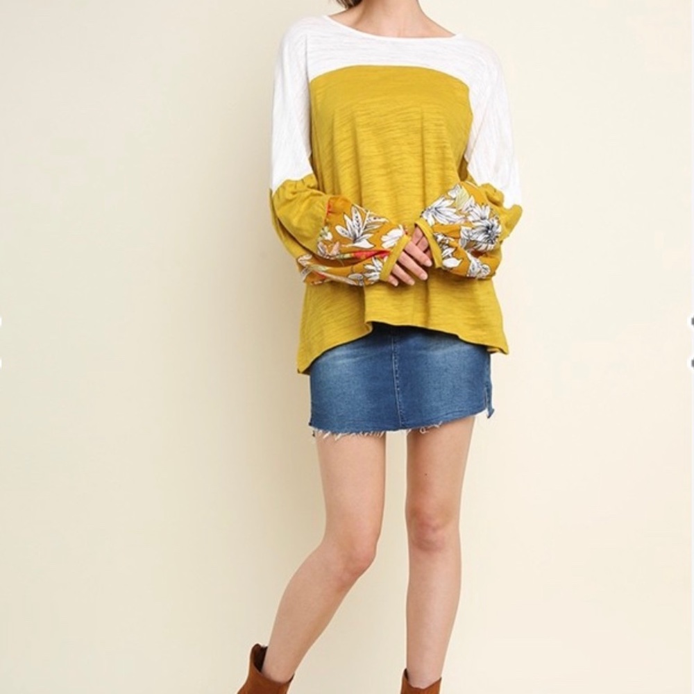 Long Puff Sleeve Leaf Colorblock Top in Mustard
